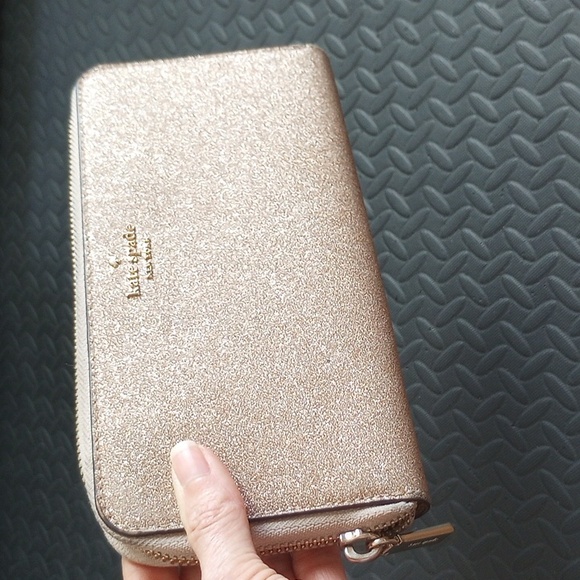 Kate Spade Gold Glitter Continental Zip Around Wallet - Picture 11 of 11